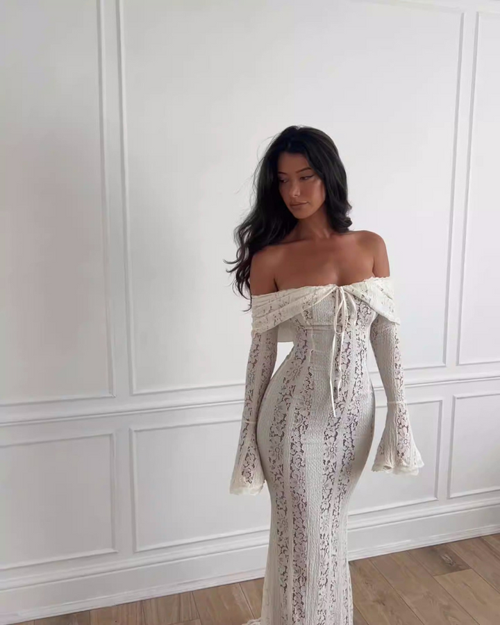 CELESTE LUXE LACE MAXI