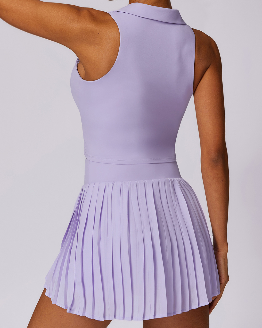 HAILEE BREATHABLE CROP COLLARED TOP