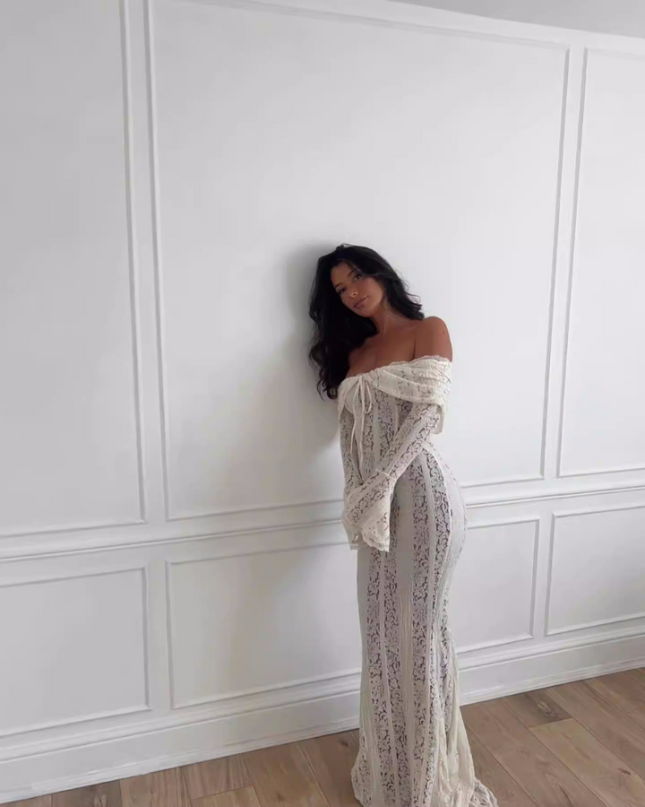 CELESTE LUXE LACE MAXI