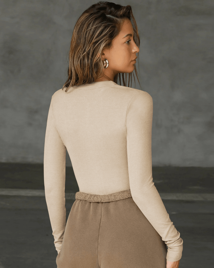 MACY EFFORTLESS DEEP V ZIP BODYSUIT