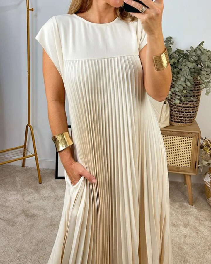 JULIETTE TIMELESS PLEATED POCKET DRESS