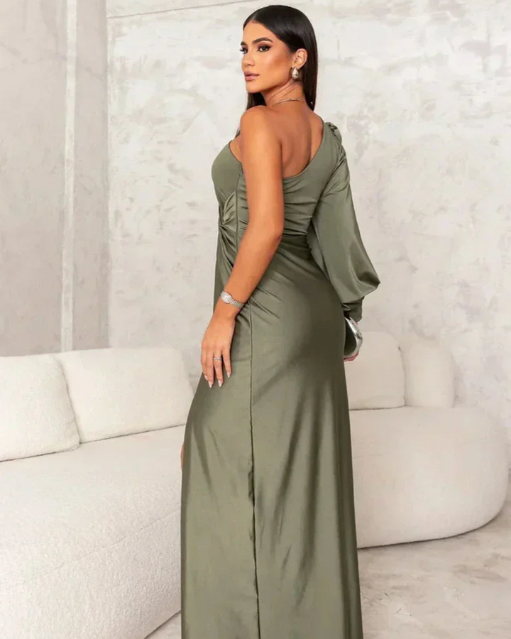 ANASTASIA SOPHISTICATED EVENING GOWN