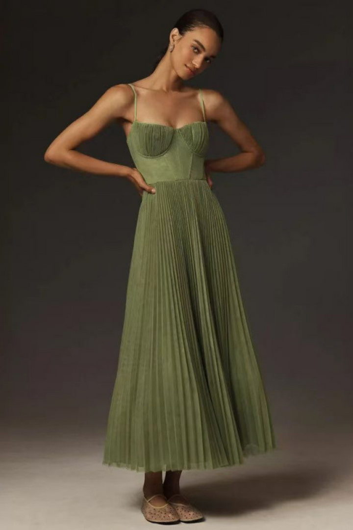 ALINA SCULPTED PLEAT DREAM DRESS
