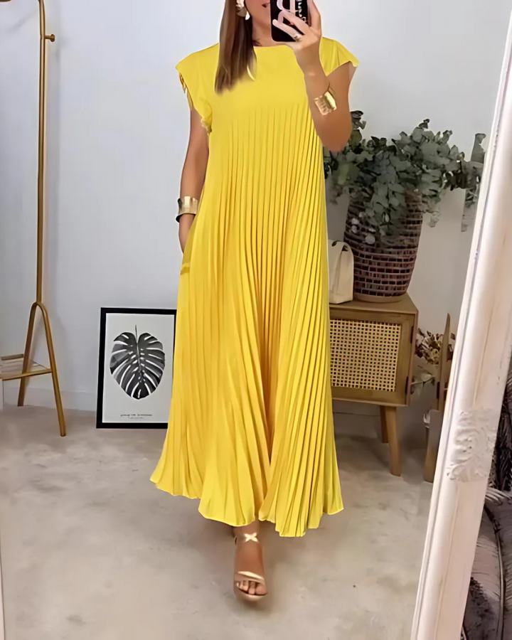 JULIETTE TIMELESS PLEATED POCKET DRESS